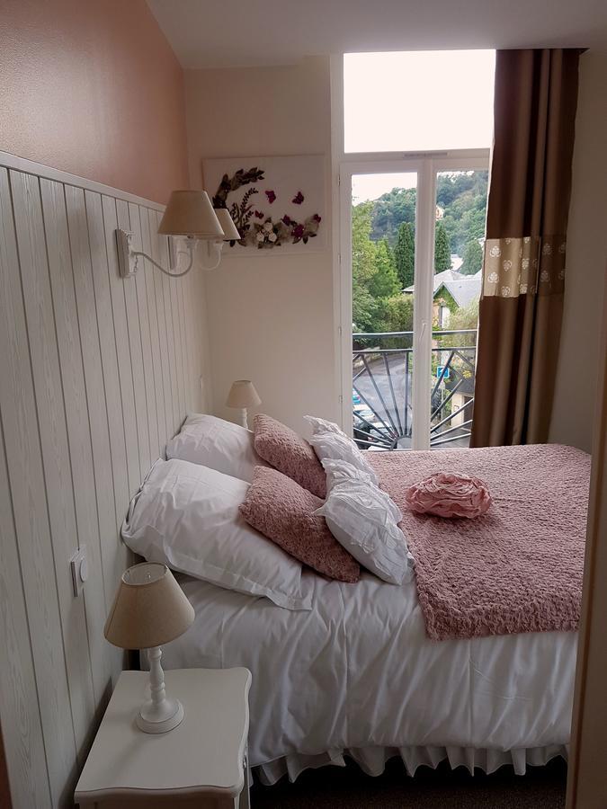 Le Pavillon Bed & Breakfast La Bourboule Exterior foto